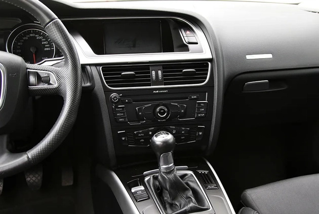Audi A5 cena 55990 przebieg: 159980, rok produkcji 2011 z Szczawnica małe 562